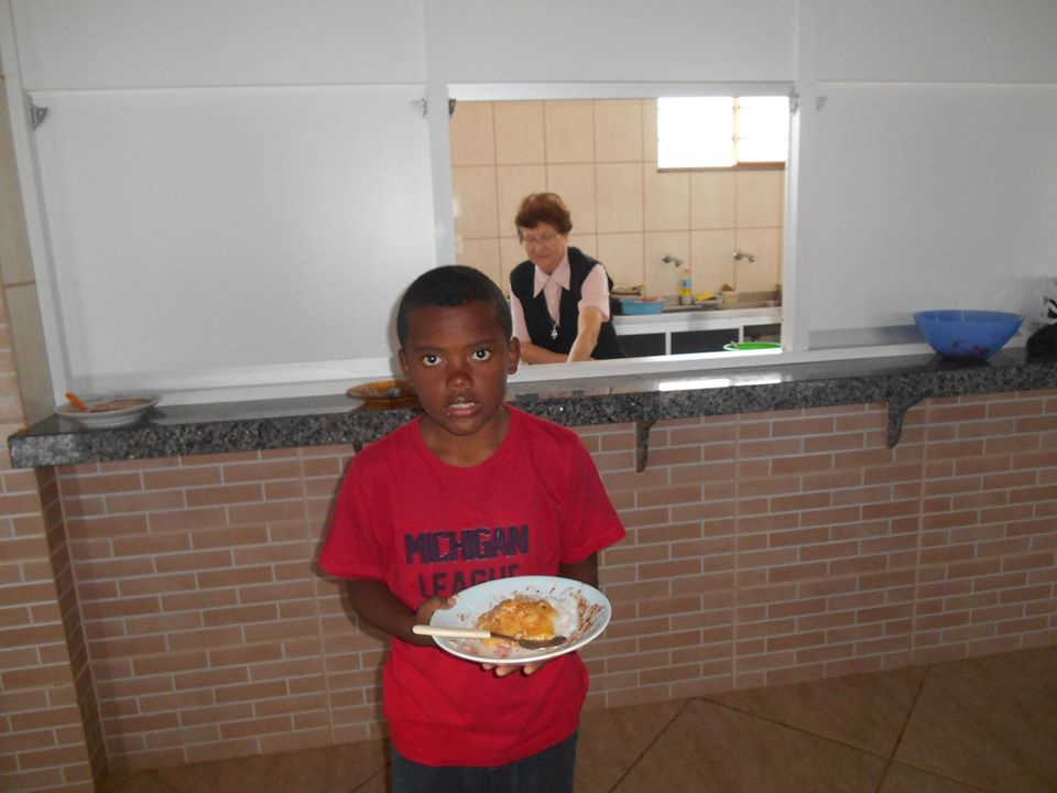 Hora da refei��o Col�gio Passionista Santa Luzia