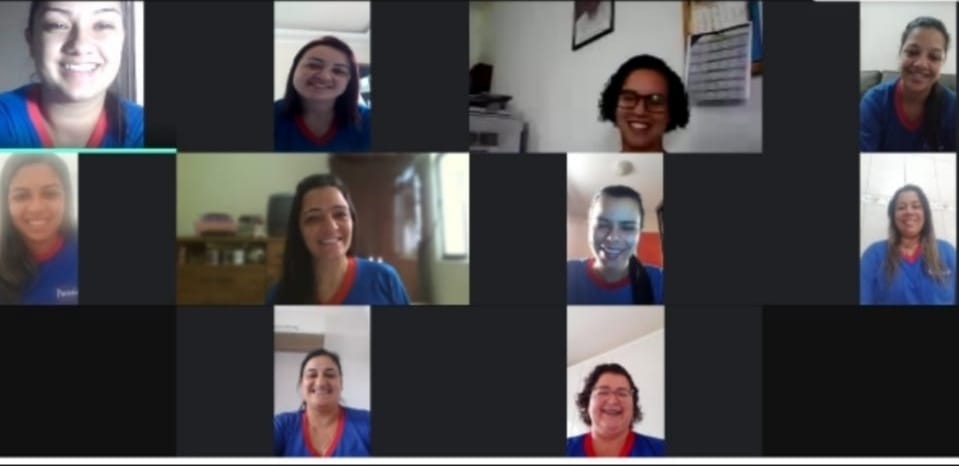 Reuni�o on-line de forma��o pedag�gica Col�gio Passionista Santa Luzia