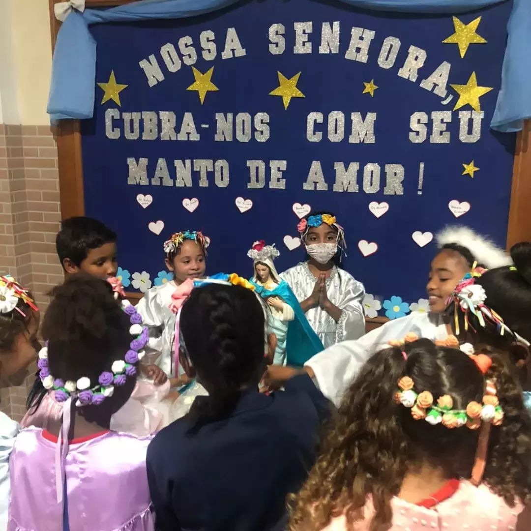 Encerramento do m�s de maio Col�gio Passionista Santa Luzia