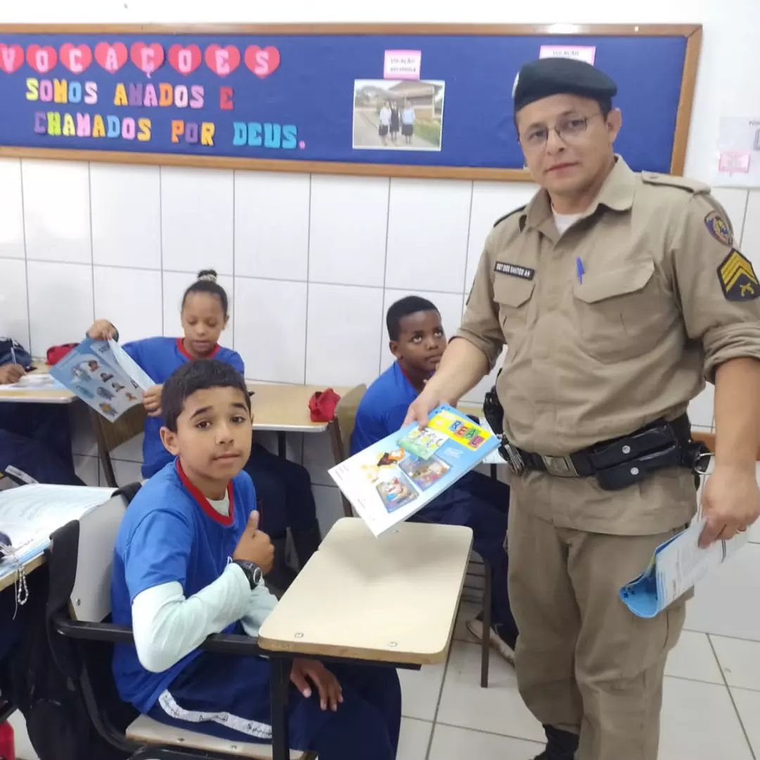 Proerd Col�gio Passionista Santa Luzia