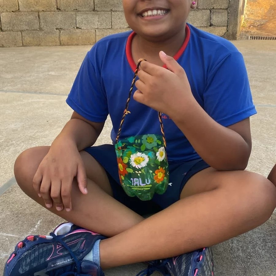 Reaproveitando os materiais Col�gio Passionista Santa Luzia