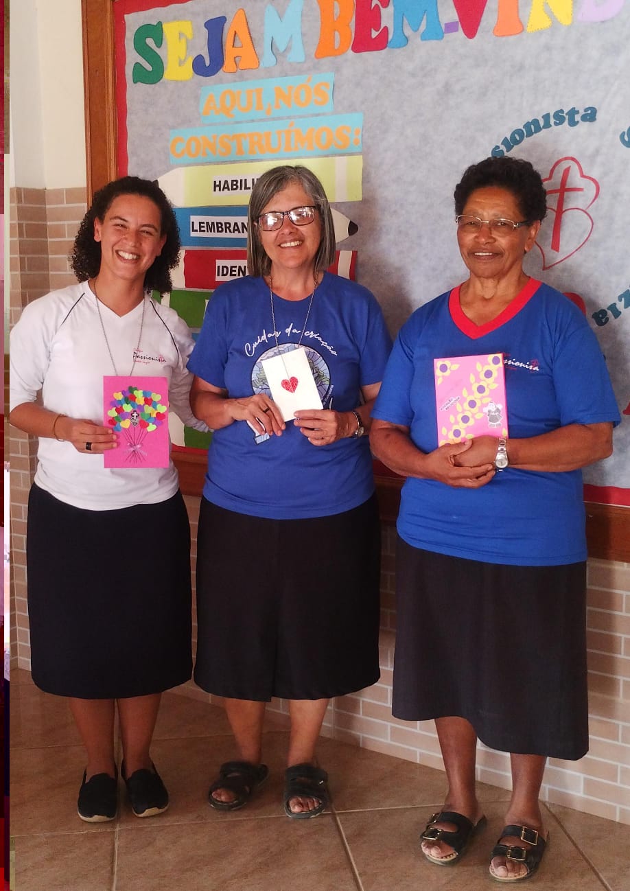 Celebrando o dom da Voca��o Religiosa Col�gio Passionista Santa Luzia